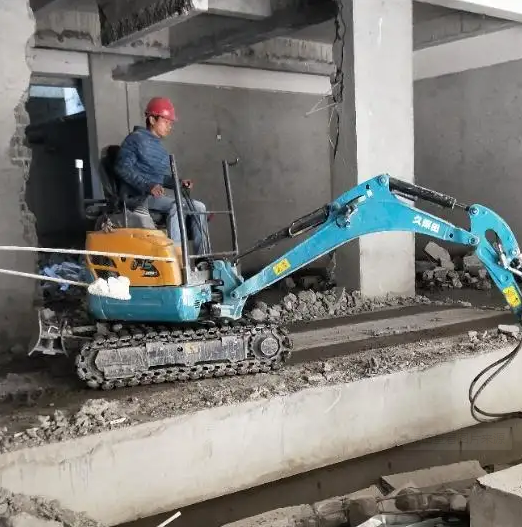 �������и�